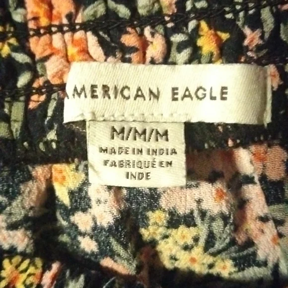American Eagle mini skirt & top size M - Picture 2 of 3
